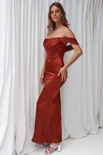 Emily Feld feet photo thumbnail