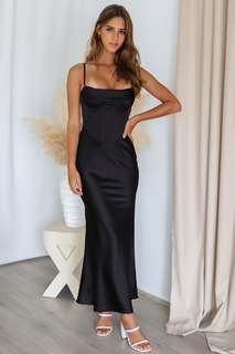 Emily Feld feet photo thumbnail