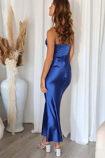 Emily Feld feet photo thumbnail