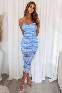 Emily Feld feet photo thumbnail