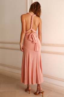 Emily Feld feet photo thumbnail