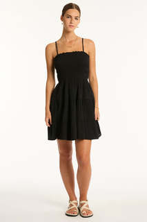 Emily Feld feet photo thumbnail