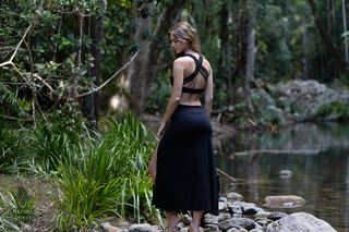 Emily Feld feet photo thumbnail