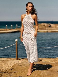 Emily Feld feet photo thumbnail