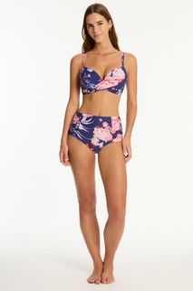 Emily Feld feet photo thumbnail