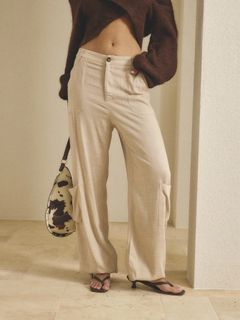 Emily Feld feet photo thumbnail