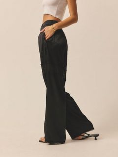 Emily Feld feet photo 14