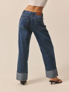 Emily Feld feet photo 11