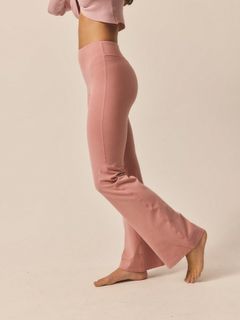 Emily Feld feet photo 10