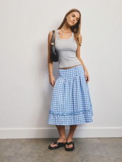 Emily Feld feet photo 16