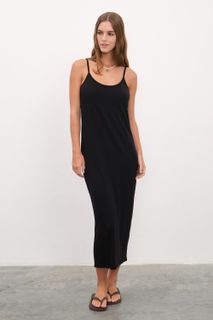 Emily Feld feet photo 15