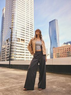 Emily Feld feet photo 19