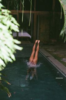 Emily Feld feet photo 5