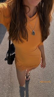Emily Feld feet photo 13