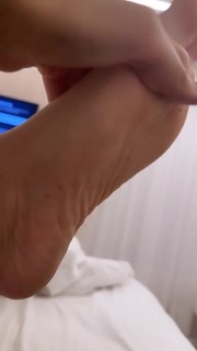 Emily Garcia feet photo 3