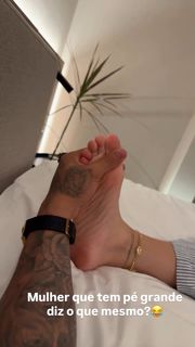 Emily Garcia feet photo 15