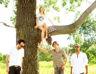 Emily Haines feet photo 10