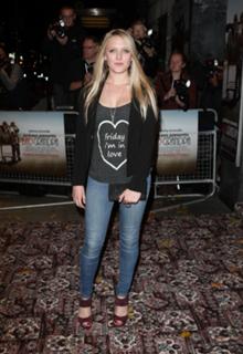 Emily Head feet photo 1