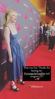Emily Kinney feet photo thumbnail