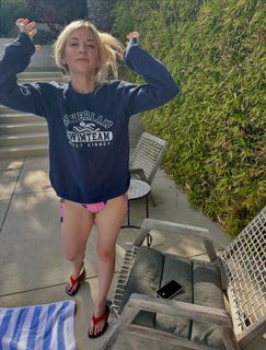 Emily Kinney feet photo 3