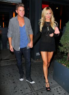 Emily Maynard Johnson feet photo 15