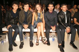 Emily Meade feet photo 10