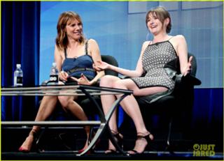 Emily Mortimer feet photo thumbnail