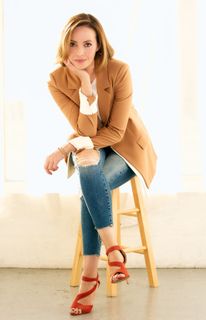 Emily O'Brien feet photo 3
