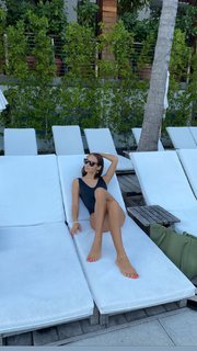 Emily Oberg feet photo 13