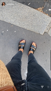 Emily Oberg feet photo 8