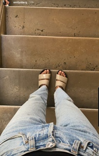 Emily Oberg feet photo 6