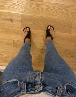 Emily Oberg feet photo 5