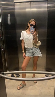Emily Oberg feet photo 8
