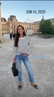 Emily Oberg feet photo 3