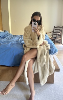 Emily Oberg feet photo 12