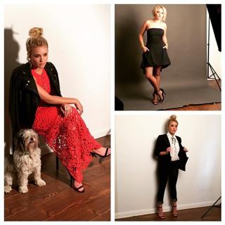 Emily Osment feet photo thumbnail