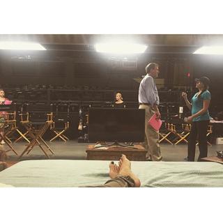 Emily Osment feet photo thumbnail