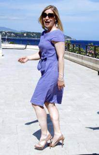 Emily Procter feet photo thumbnail