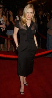 Emily Procter feet photo thumbnail