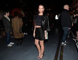 Emily Ratajkowski feet photo thumbnail