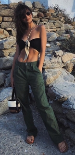 Emily Ratajkowski feet photo thumbnail