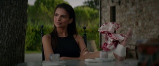 Emily Ratajkowski feet photo thumbnail