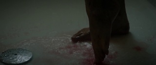 Emily Ratajkowski feet photo thumbnail