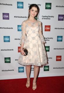 Emily Robinson feet photo 17