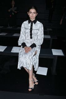 Emily Robinson feet photo 7