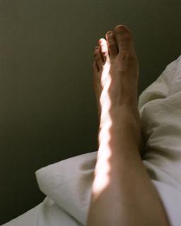 Emily Robinson feet photo 2