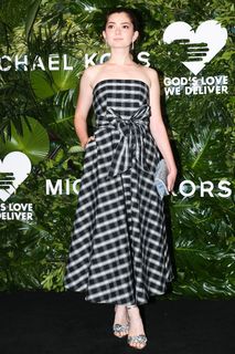 Emily Robinson feet photo 16