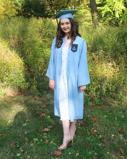 Emily Robinson feet photo 8