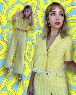 Emily Rudd feet photo thumbnail