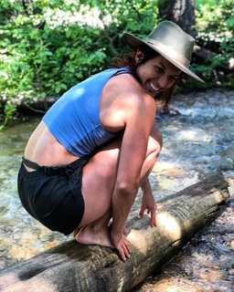 Emily Schromm feet photo 8
